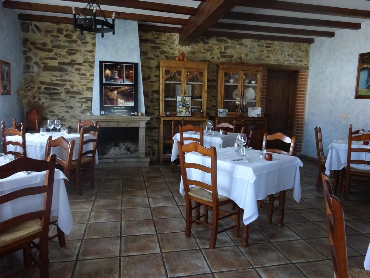 Mesa Del Conde Hotel San Felices de los Gallegos Eksteriør billede